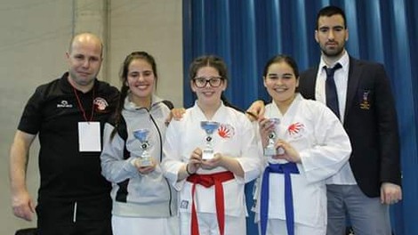 ATLETAS DE CAMPANHA FORAM AO PODIUM NO III OPEN N.E.K.P. 