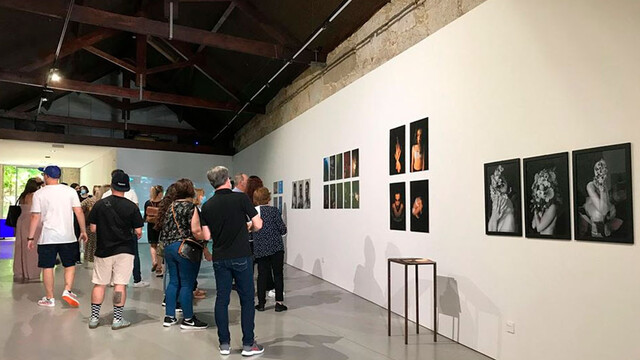 Espaço MIRA com a exposição "multicore núcleos múltiplos"