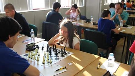 ESCOLA DE XADREZ DE CAMPANHÃ PRESENTE EM TORNEIO INTERNACIONAL EM GAIA