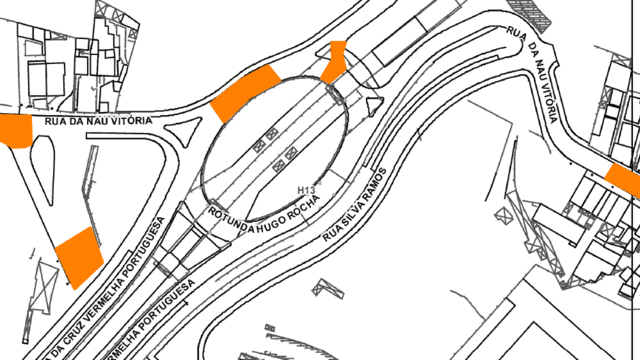 Condicionamento de trânsito com estreitamento de via