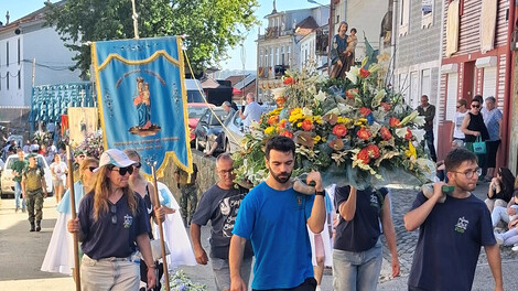 Celebrou-se a Procissão em Honra de São Pedro de Campanhã