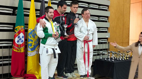 Clube de Karaté de Campanhã no Grande Torneio de Vila das Aves Clube de Karaté de Campanhã no Grande Torneio de Vila das Aves